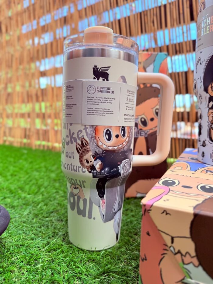 Stanley Cup - Labubu - Riding Vespa - Image 2