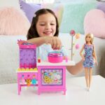 Barbie Mysteries: Beach Detectives Malibu Doll, Cotton Candy Game Playset & Accessories - Image 3